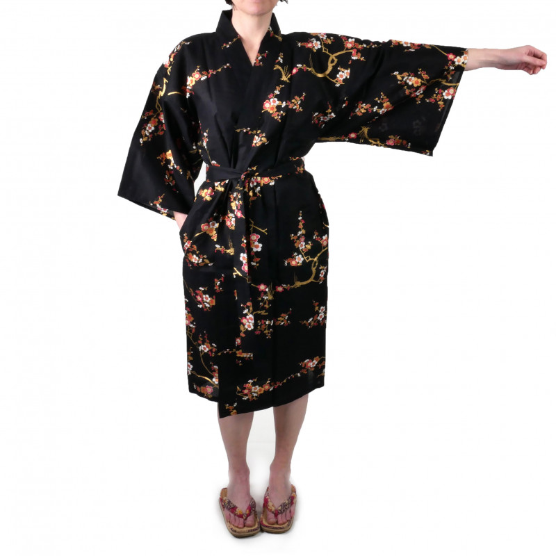 happi japonés kimono algodón negro, KINUME, flores de ciruelo dorado