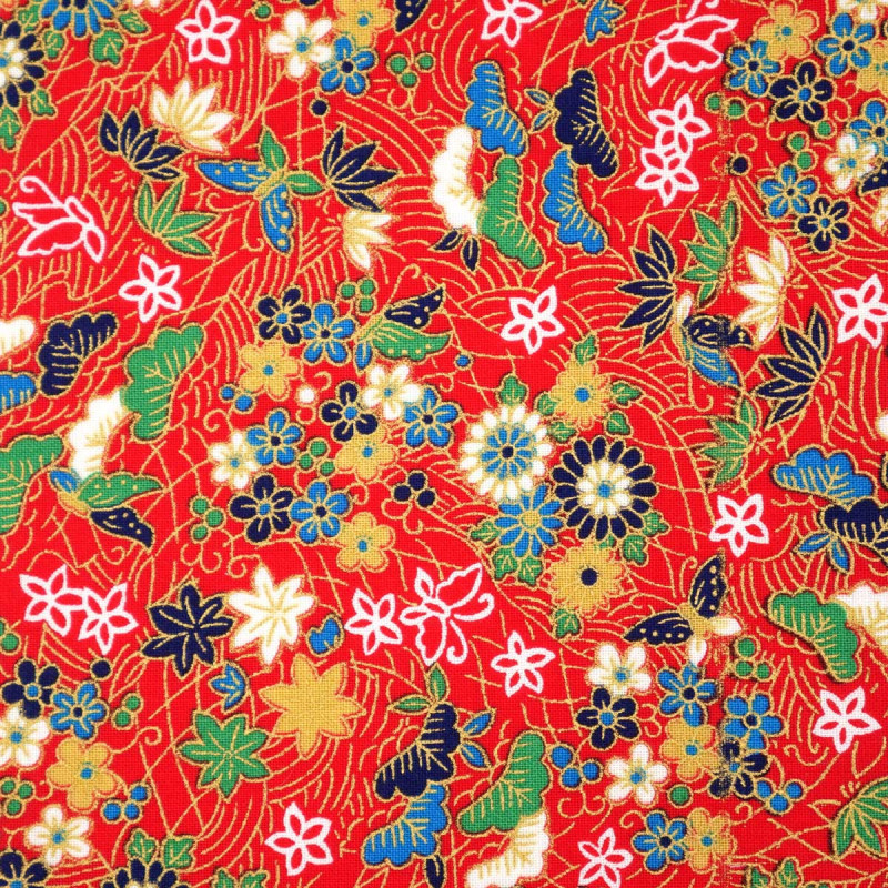 tissu rouge japonais en coton motifs matsu fleurs papillons fabriqué au Japon largeur 112 cm x 1m