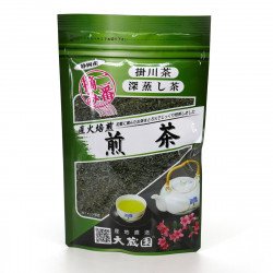 Japanischer grüner Tee SENCHA. Im Sommer geerntet