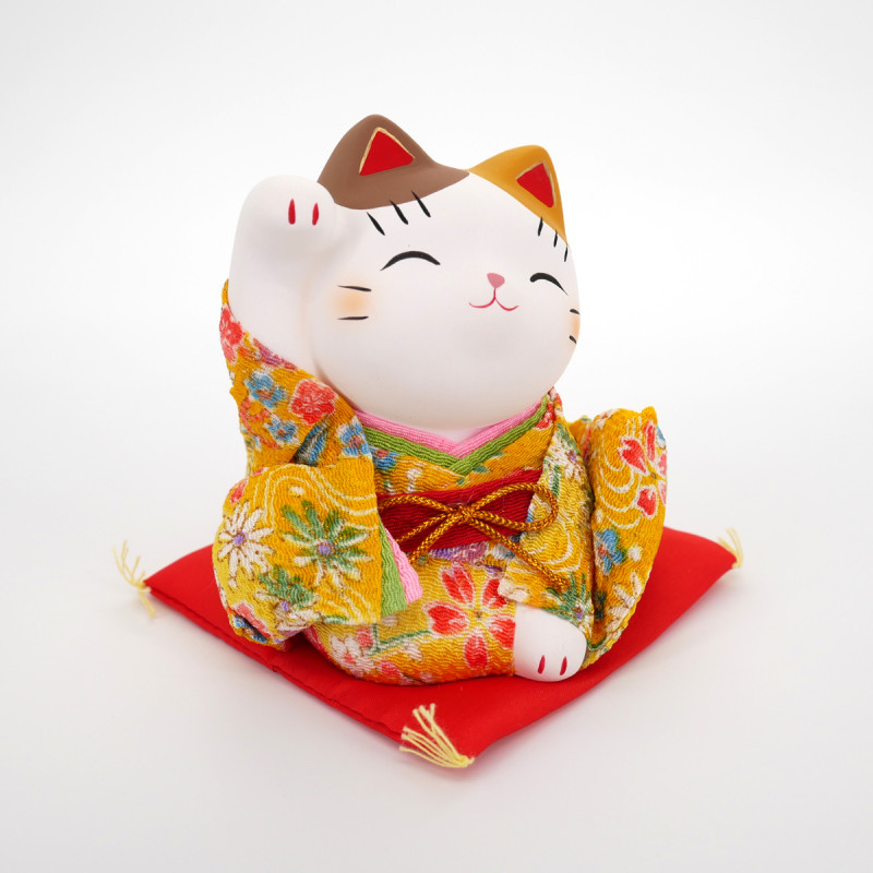 japanese ceramic manekineko lucky cat, KIMONO, yellow