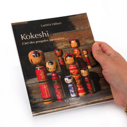 Libro - Kokeshi, El arte de las muñecas japonesas, Laetitia Hébert