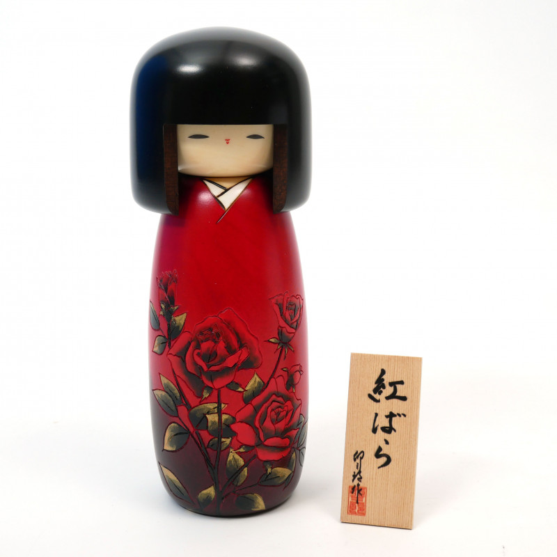 Muñeca japonesa kokeshi roja con estampado de rosas rojas, BENI BARA