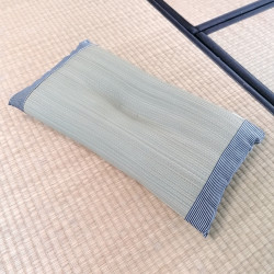 Japanisches Makura-Kissen aus HIKORY grauem Reisstroh 50x30cm
