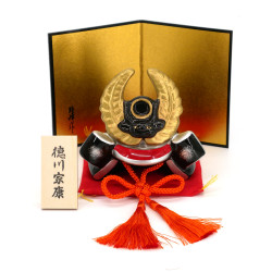 Kabuto helmet ornament of the great Damyos of feudal Japan in ceramic, TOKUGAWA IEYASU, 8.1 cm